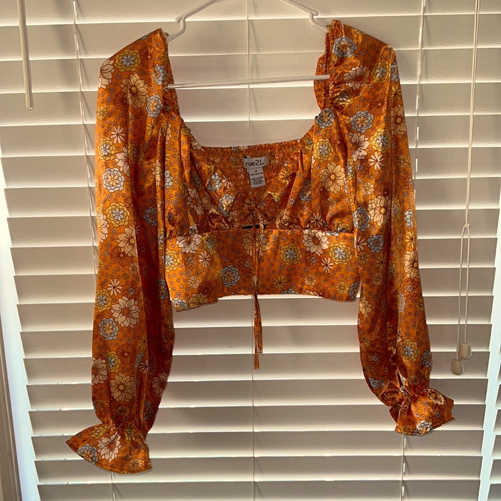 Crop blouse